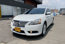 Nissan Sentra 1.8 B17 Exclusive Plus, 2016